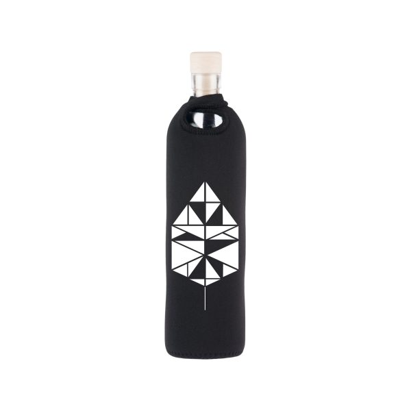 Best bottle of water with black tangram sleeve